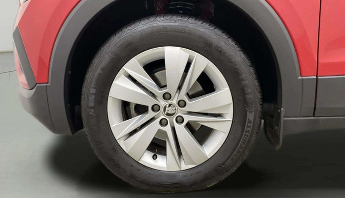 2022 Skoda KUSHAQ AMBITION 1.0L TSI AT, Petrol, Automatic, 21,733 km, Left Front Wheel