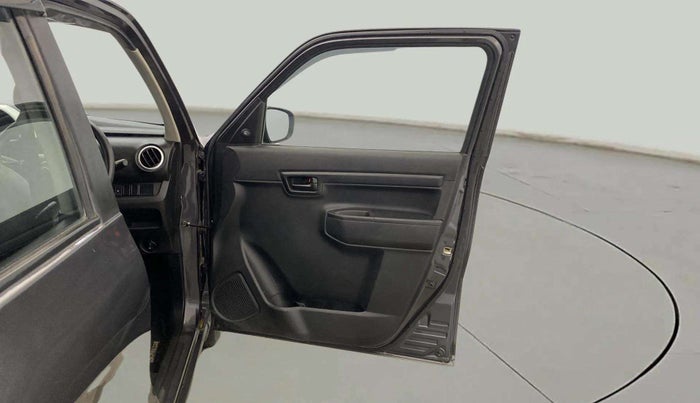 2020 Maruti S PRESSO VXI PLUS AMT, Petrol, Automatic, 10,853 km, RHS Front Door