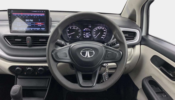 2022 Tata ALTROZ XE DIESEL, Diesel, Manual, 9,325 km, Steering Wheel Close Up