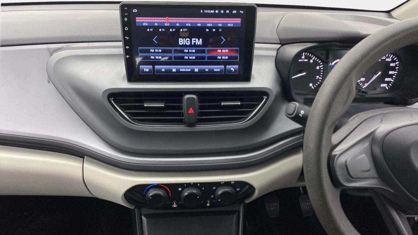2022 Tata ALTROZ XE DIESEL, Diesel, Manual, 9,325 km, Air Conditioner