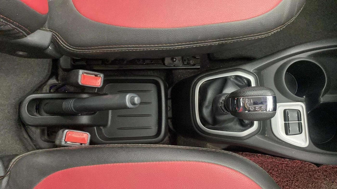 2018 Datsun Redi Go S 1.0 AMT, Petrol, Automatic, 24,963 km, Gear Lever