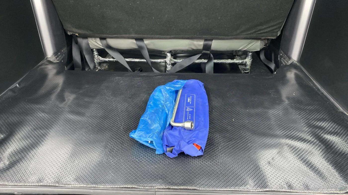 2022 Maruti Eeco 5 STR AC, Petrol, Manual, 7,499 km, Boot Inside