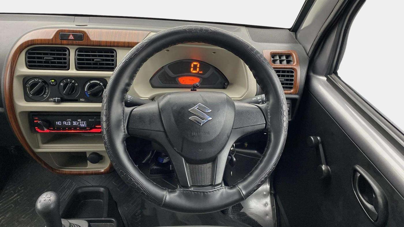 2022 Maruti Eeco 5 STR AC, Petrol, Manual, 7,499 km, Steering Wheel Close Up
