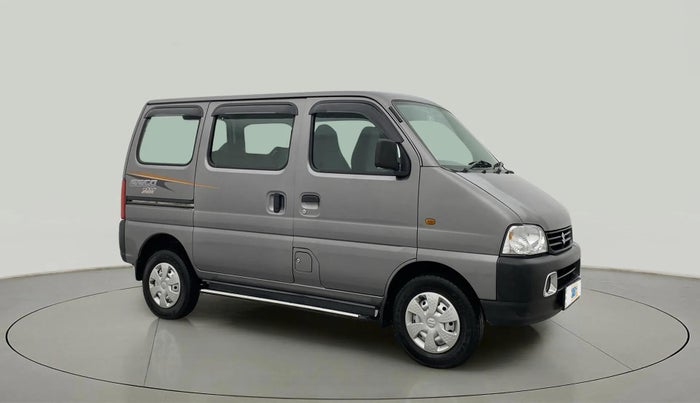 2022 Maruti Eeco 5 STR AC, Petrol, Manual, 7,431 km, Right Front Diagonal
