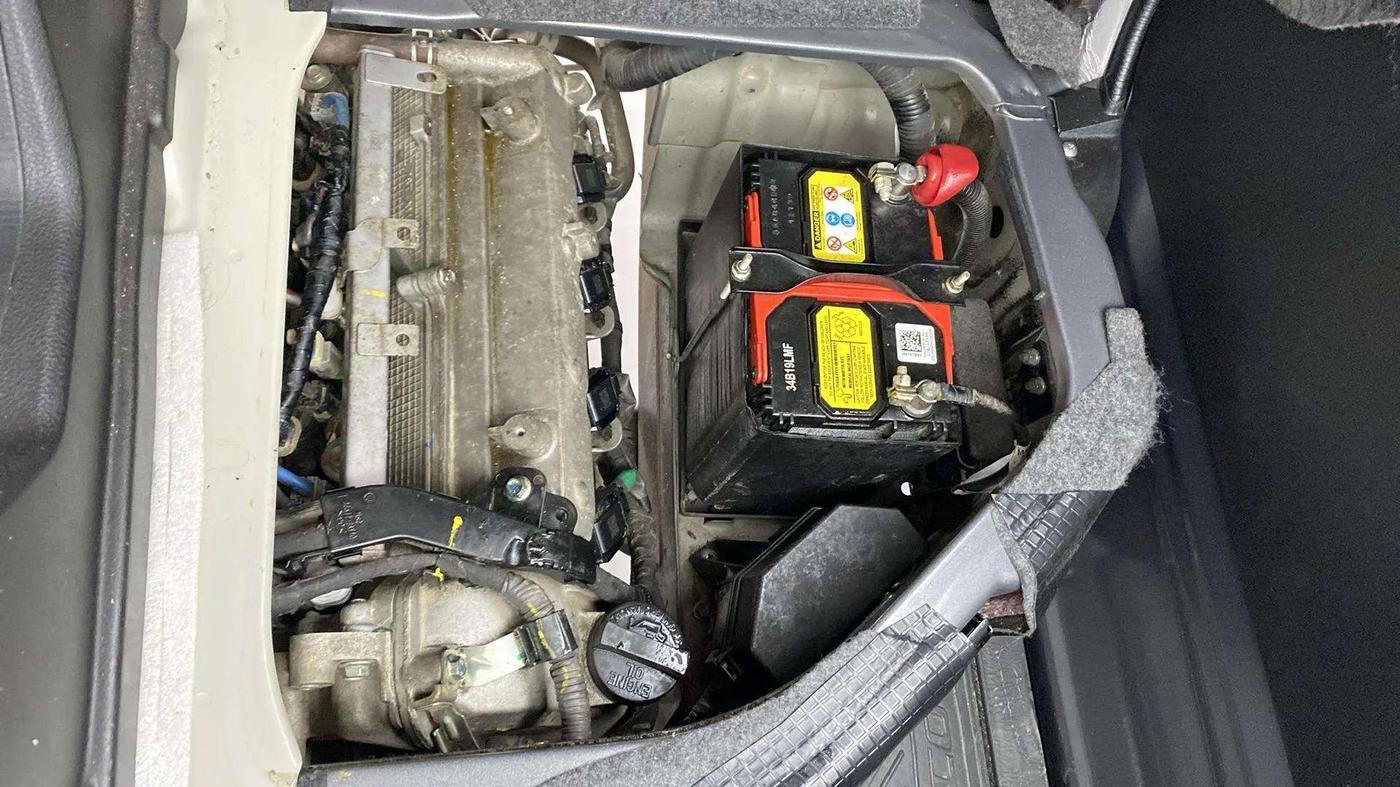 2022 Maruti Eeco 5 STR AC, Petrol, Manual, 7,499 km, Engine View