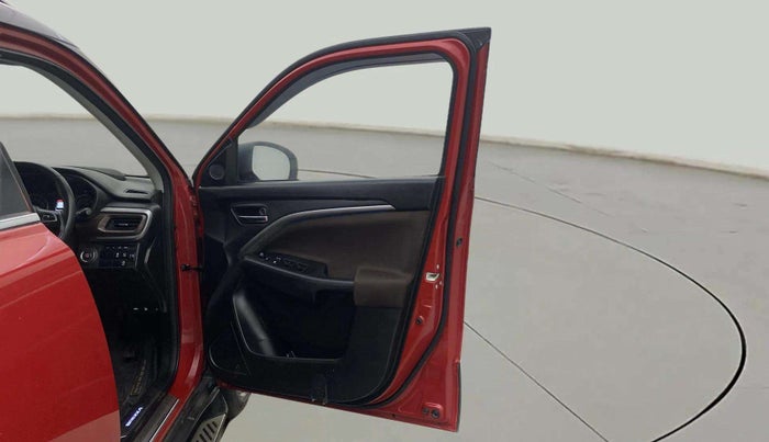 2023 Maruti BREZZA ZXI + SMART HYBRID DUAL TONE, Petrol, Manual, 8,434 km, RHS Front Door