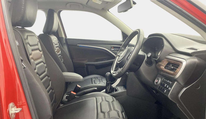 2023 Maruti BREZZA ZXI + SMART HYBRID DUAL TONE, Petrol, Manual, 8,434 km, Right Side Front Door Cabin