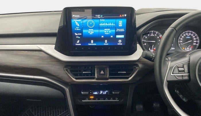 2023 Maruti BREZZA ZXI + SMART HYBRID DUAL TONE, Petrol, Manual, 8,434 km, Air Conditioner