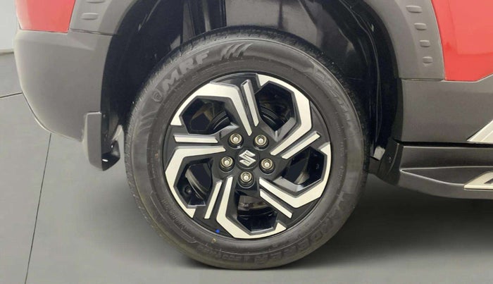 2023 Maruti BREZZA ZXI + SMART HYBRID DUAL TONE, Petrol, Manual, 8,434 km, Right Rear Wheel