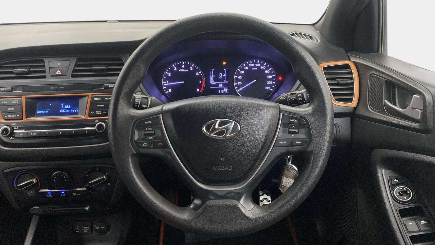 2018 Hyundai i20 Active 1.2 S, Petrol, Manual, 61,390 km, Steering Wheel Close Up