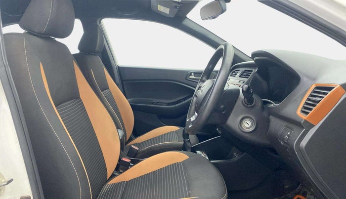 2018 Hyundai i20 Active 1.2 S, Petrol, Manual, 61,379 km, Right Side Front Door Cabin