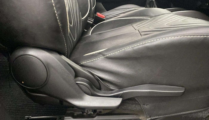 2020 Maruti Baleno ZETA PETROL 1.2, Petrol, Manual, 36,910 km, Driver Side Adjustment Panel
