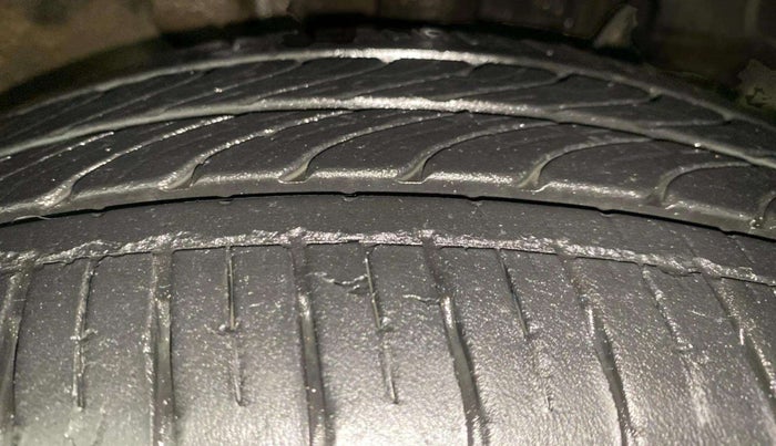 2021 Tata TIGOR XZA PLUS PETROL, Petrol, Automatic, 13,163 km, Right Front Tyre Tread
