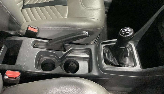 2018 Maruti Vitara Brezza VDI, Diesel, Manual, 24,765 km, Gear Lever