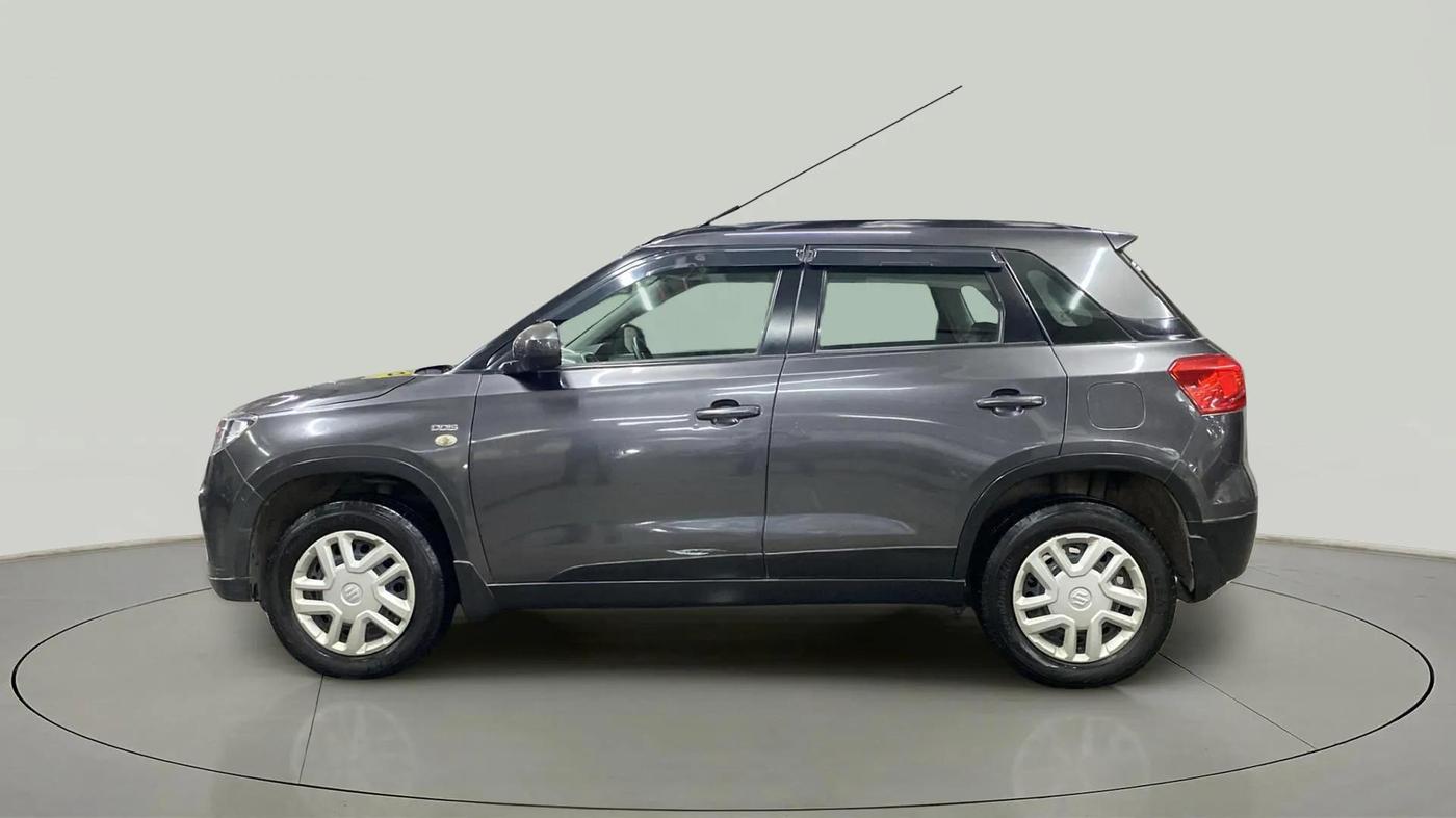 2018 Maruti Vitara Brezza VDI, Diesel, Manual, 24,901 km, Left Side
