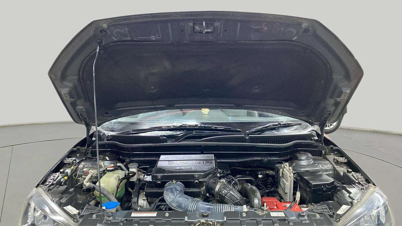2018 Maruti Vitara Brezza VDI, Diesel, Manual, 24,901 km, Open Bonet