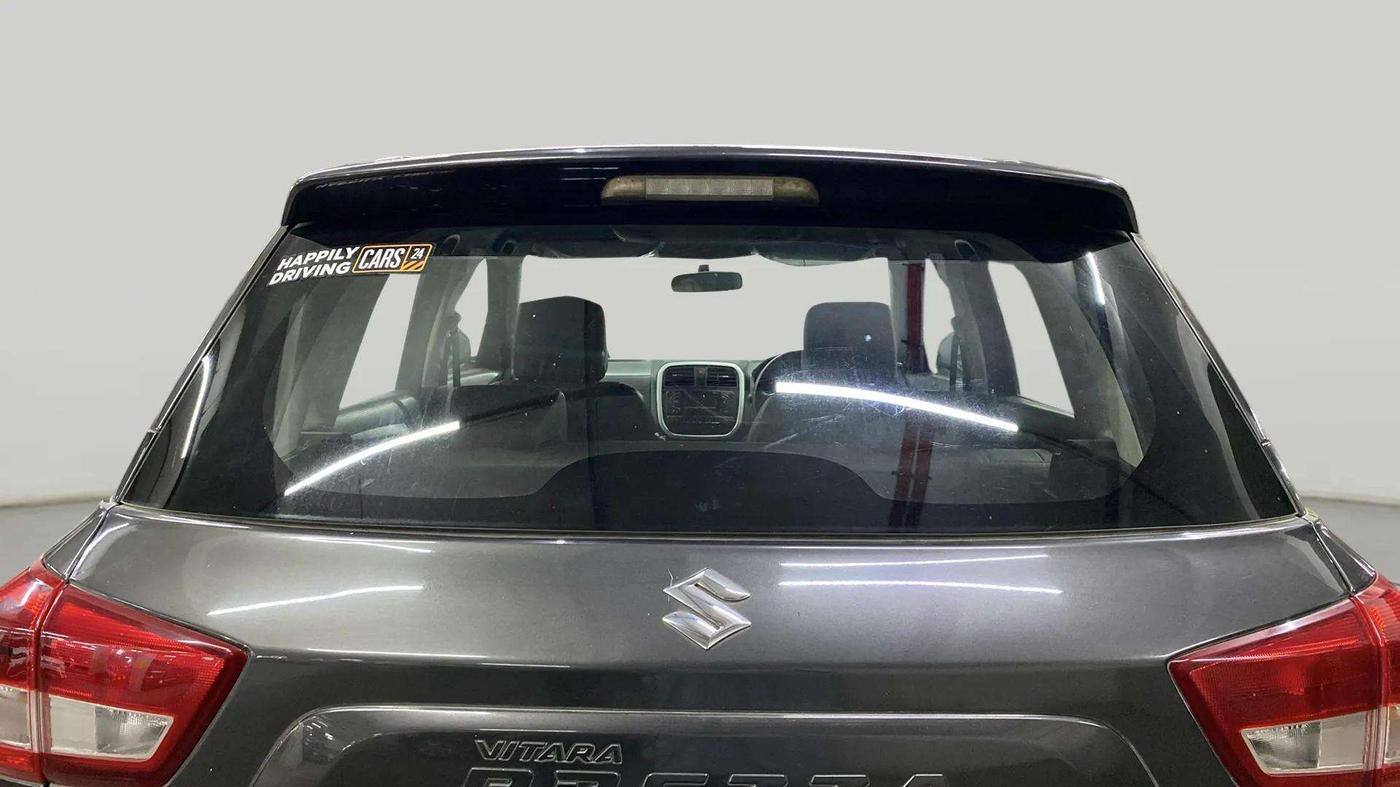 2018 Maruti Vitara Brezza VDI, Diesel, Manual, 24,901 km, Rear Windshield