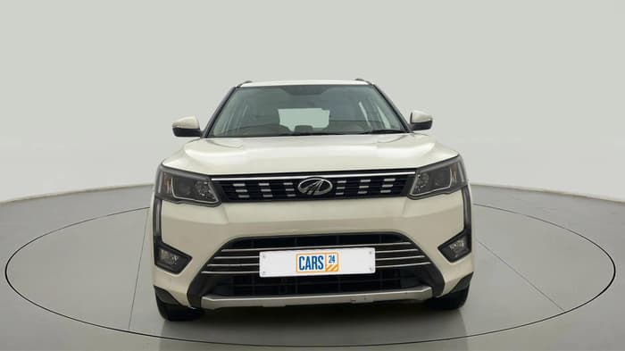 2022 Mahindra XUV300 W8 (O) 1.2 PETROL AMT, Petrol, Automatic, 41,723 km, Front