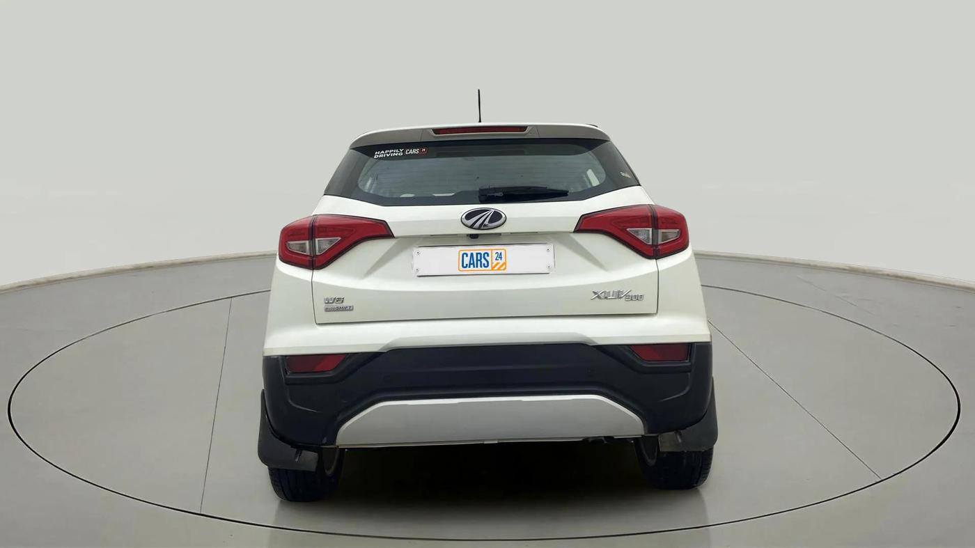 2022 Mahindra XUV300 W8 (O) 1.2 PETROL AMT, Petrol, Automatic, 41,723 km, Back/Rear