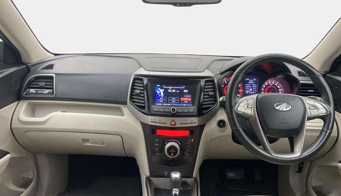 2022 Mahindra XUV300 W8 (O) 1.2 PETROL AMT, Petrol, Automatic, 41,723 km, Dashboard