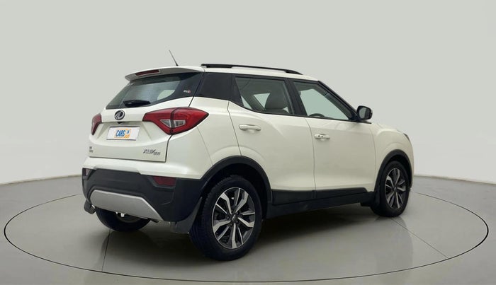 2022 Mahindra XUV300 W8 (O) 1.2 PETROL AMT, Petrol, Automatic, 41,723 km, Right Back Diagonal