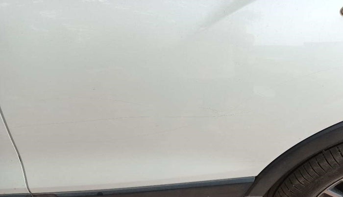 2022 Mahindra XUV300 W8 (O) 1.2 PETROL AMT, Petrol, Automatic, 41,723 km, Rear left door - Minor scratches