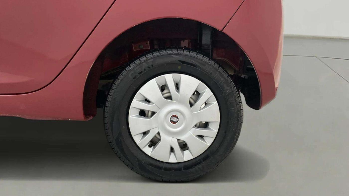 2014 Hyundai Eon ERA +, Petrol, Manual, 56,131 km, Left Rear Wheel