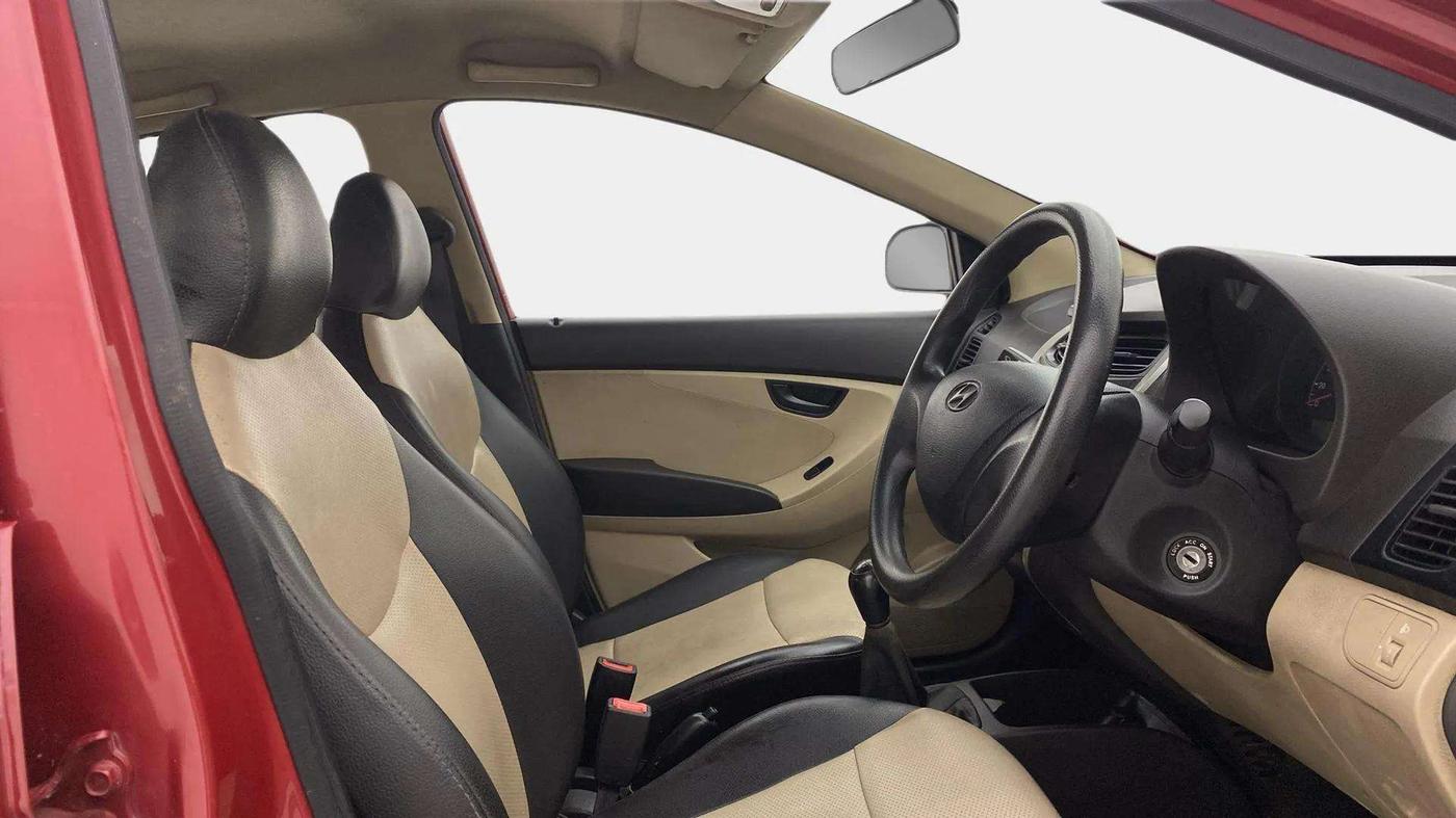 2014 Hyundai Eon ERA +, Petrol, Manual, 56,131 km, Right Side Front Door Cabin