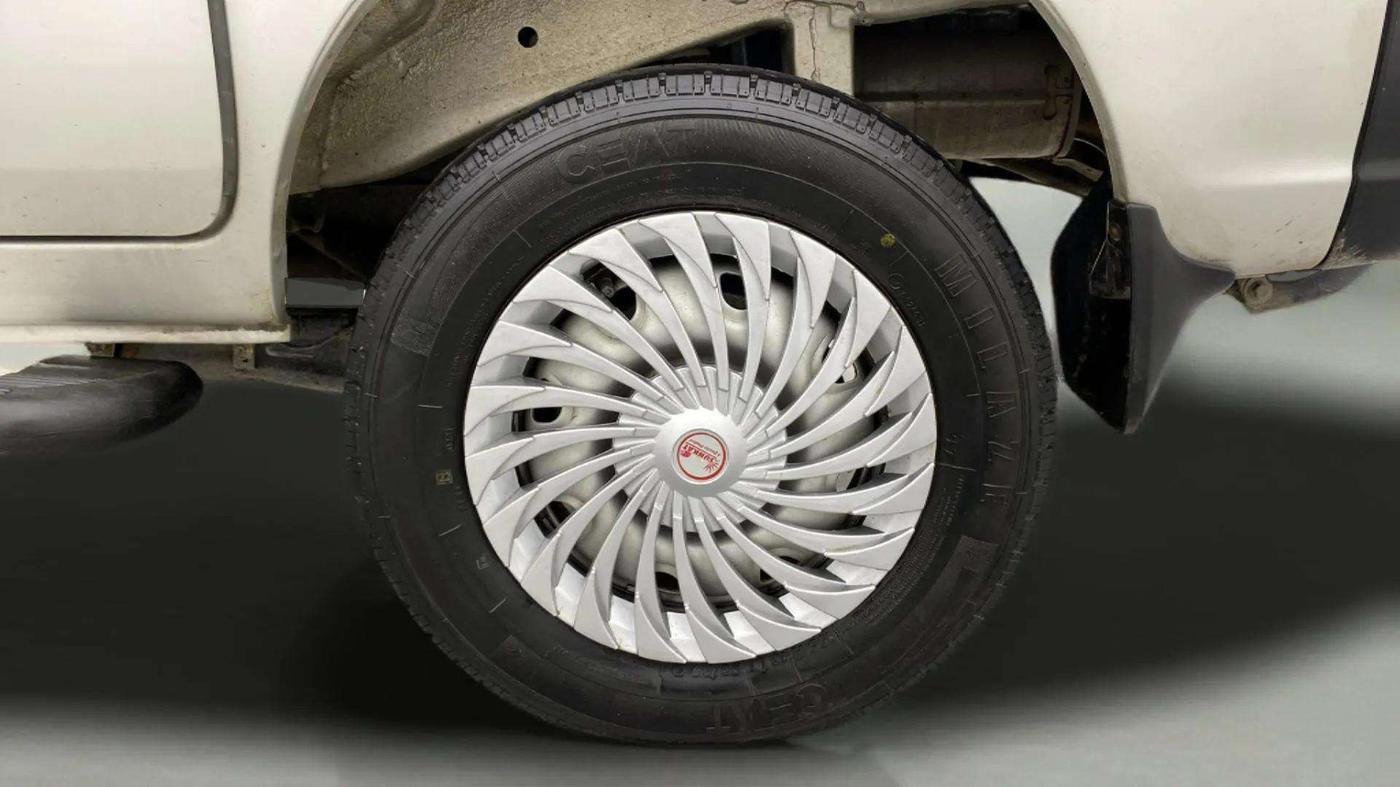 2021 Maruti Eeco 5 STR WITH A/C+HTR, Petrol, Manual, 8,665 km, Left Rear Wheel