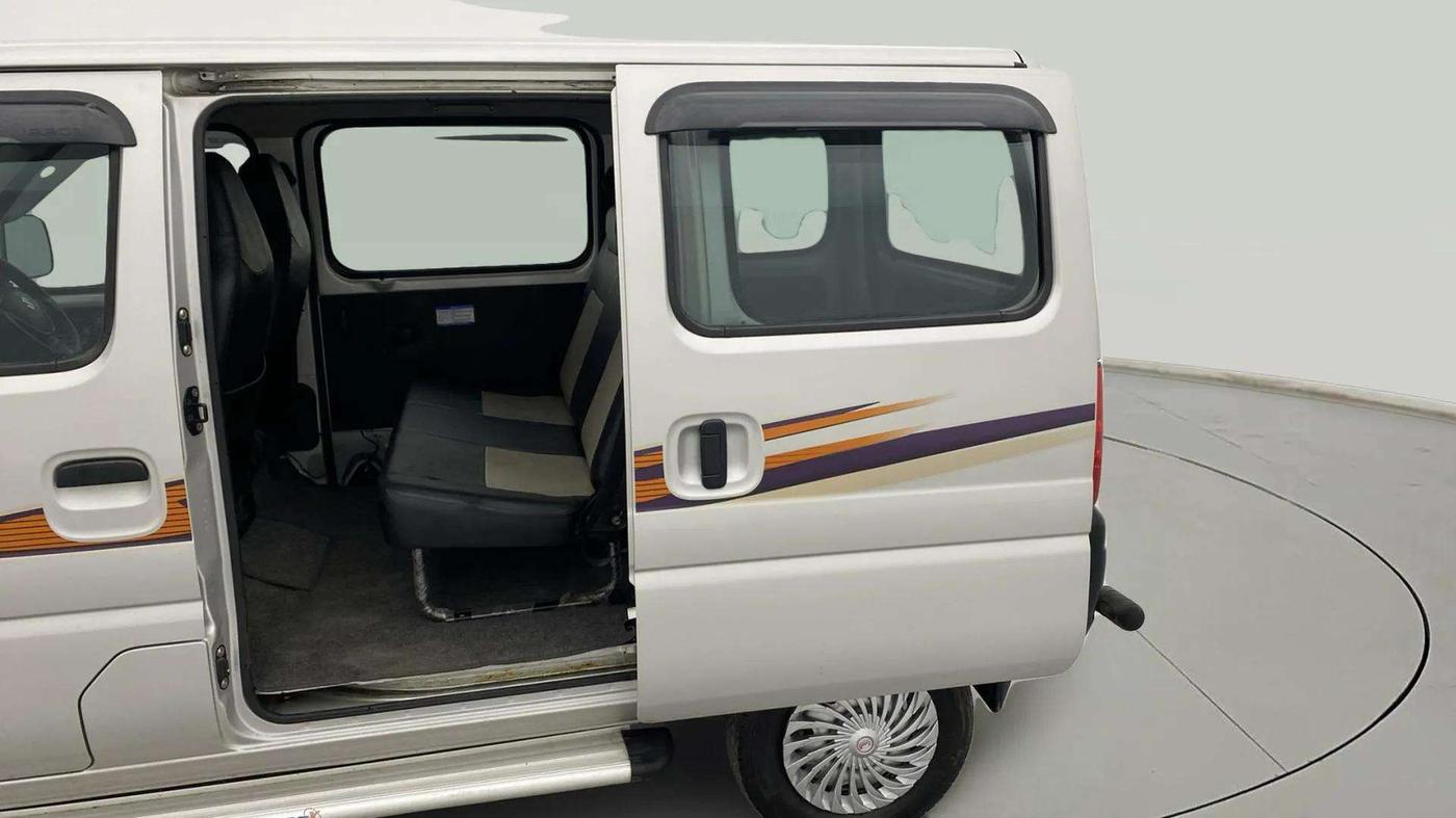 2021 Maruti Eeco 5 STR WITH A/C+HTR, Petrol, Manual, 8,665 km, LHS Rear Door