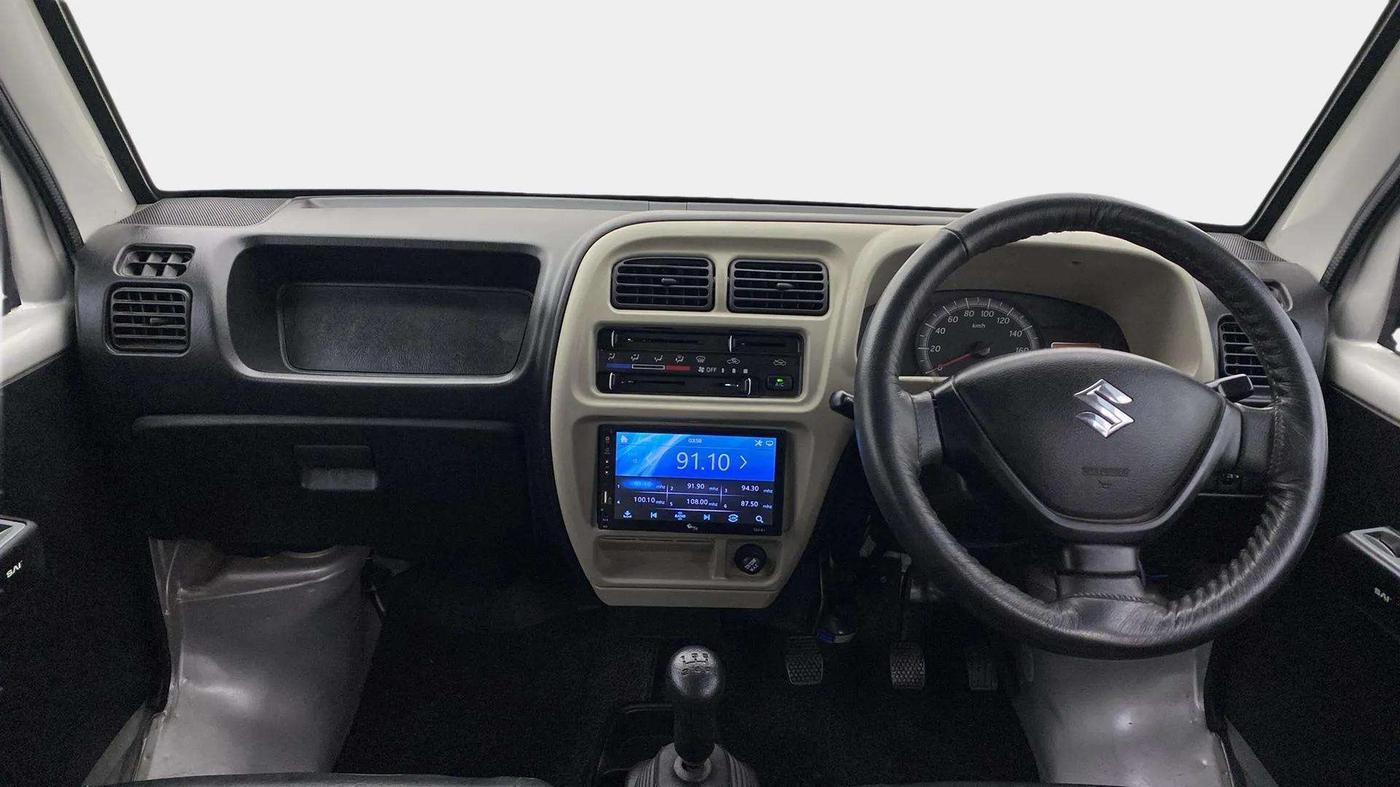 2021 Maruti Eeco 5 STR WITH A/C+HTR, Petrol, Manual, 8,665 km, Dashboard