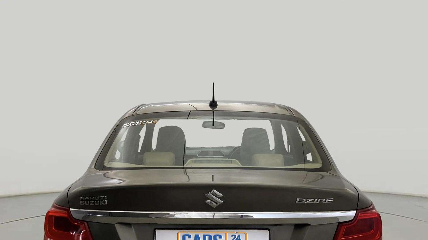 2017 Maruti Dzire VXI, Petrol, Manual, 38,132 km, Rear Windshield