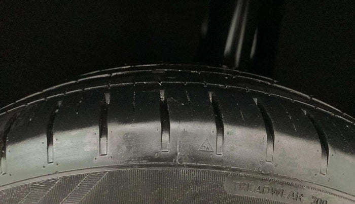 2017 Maruti Baleno ZETA PETROL 1.2, Petrol, Manual, 88,565 km, Left Rear Tyre Tread