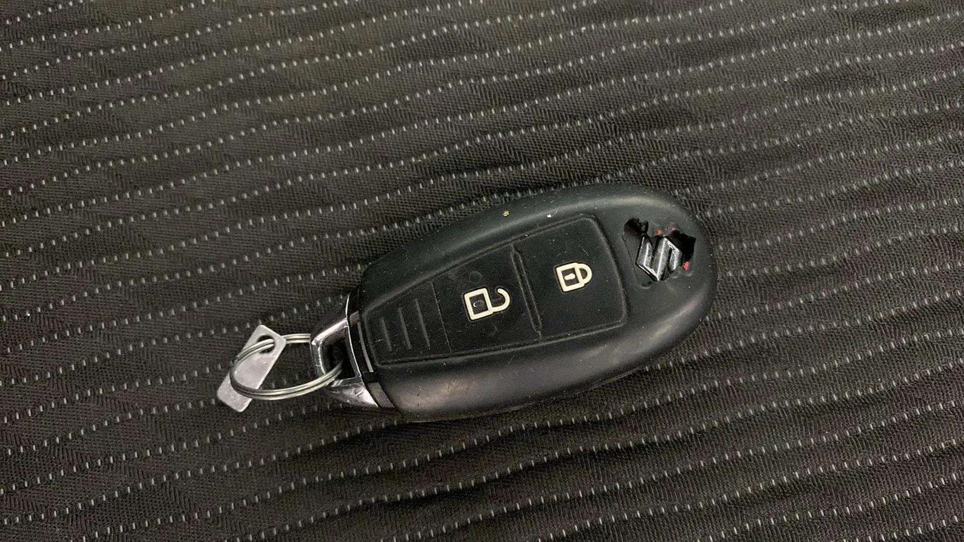 2017 Maruti Baleno ZETA PETROL 1.2, Petrol, Manual, 88,565 km, Key Close Up