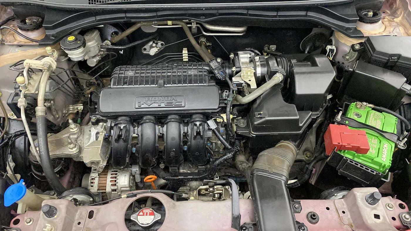 2018 Honda Amaze 1.2L I-VTEC V, Petrol, Manual, 69,979 km, Engine View