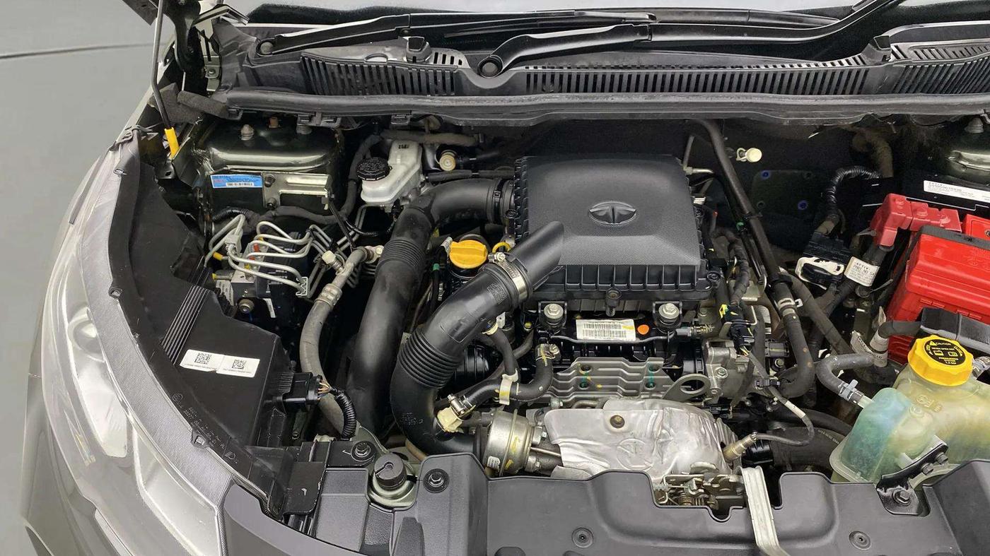 2021 Tata NEXON XZ PLUS PETROL, Petrol, Manual, 56,626 km, Engine View - Right