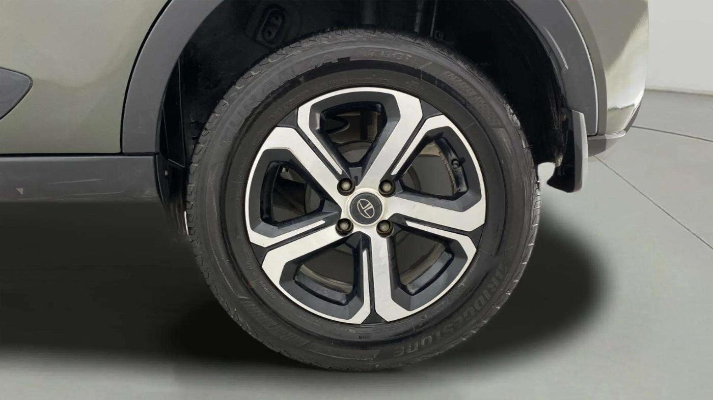 2021 Tata NEXON XZ PLUS PETROL, Petrol, Manual, 56,626 km, Left Rear Wheel