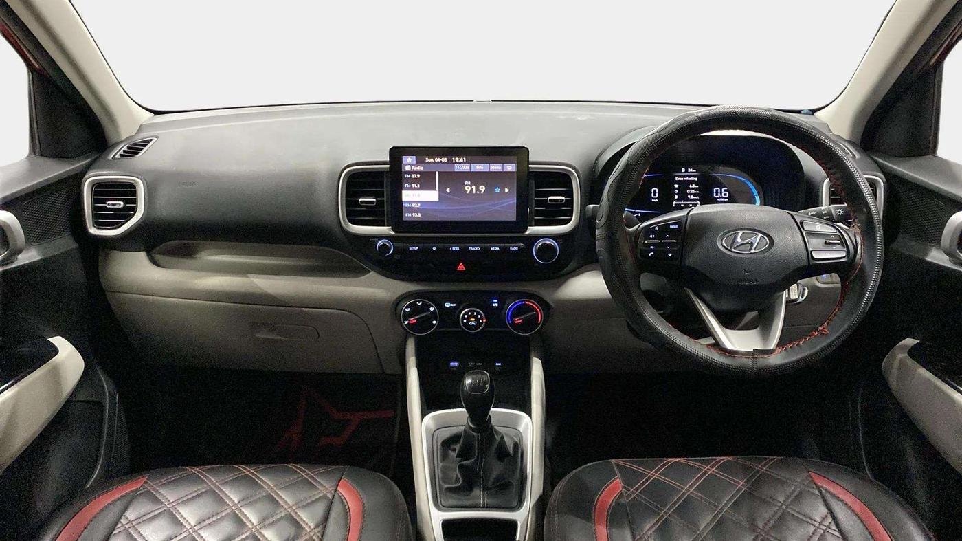 2023 Hyundai VENUE S 1.2, Petrol, Manual, 14,231 km, Dashboard