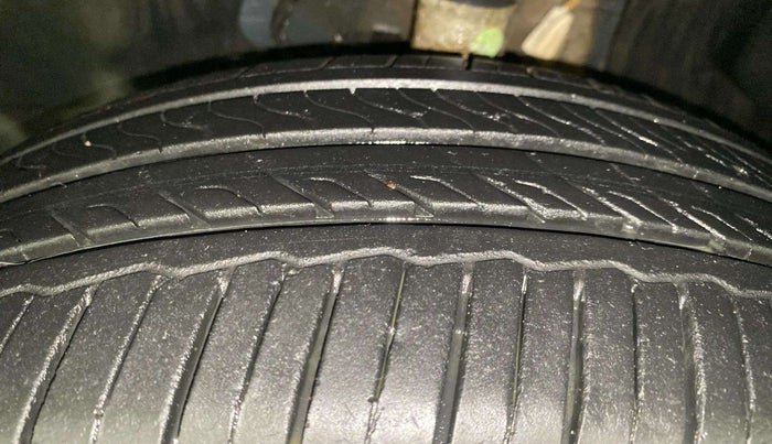 2022 Tata ALTROZ XZA PLUS, Petrol, Automatic, 14,277 km, Left Front Tyre Tread
