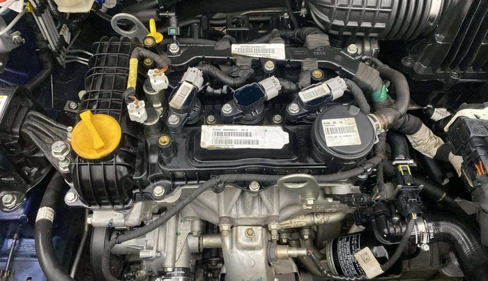 2022 Tata ALTROZ XZA PLUS, Petrol, Automatic, 14,277 km, Engine View