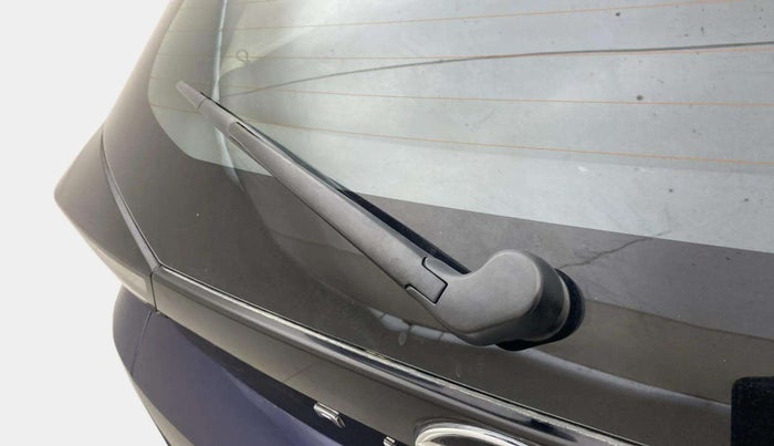 2022 Tata ALTROZ XZA PLUS, Petrol, Automatic, 14,277 km, Rear Wiper