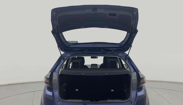 2022 Tata ALTROZ XZA PLUS, Petrol, Automatic, 14,277 km, Boot Door Open