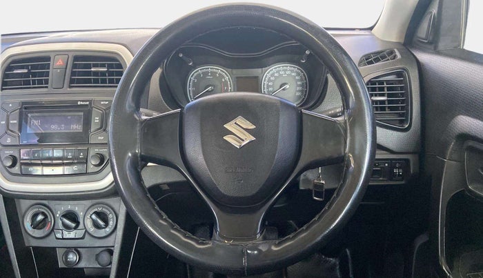 2021 Maruti Vitara Brezza LXI, Petrol, Manual, 32,298 km, Steering Wheel Close Up