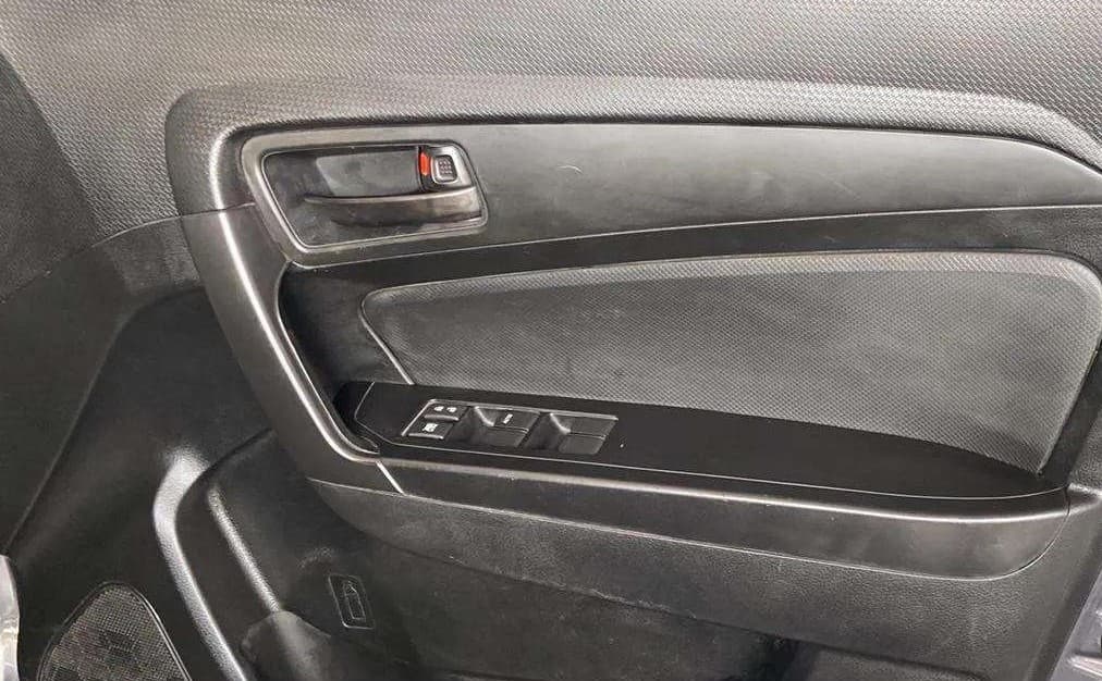 2021 Maruti Vitara Brezza LXI, Petrol, Manual, 32,345 km, Driver Side Door Panels Control
