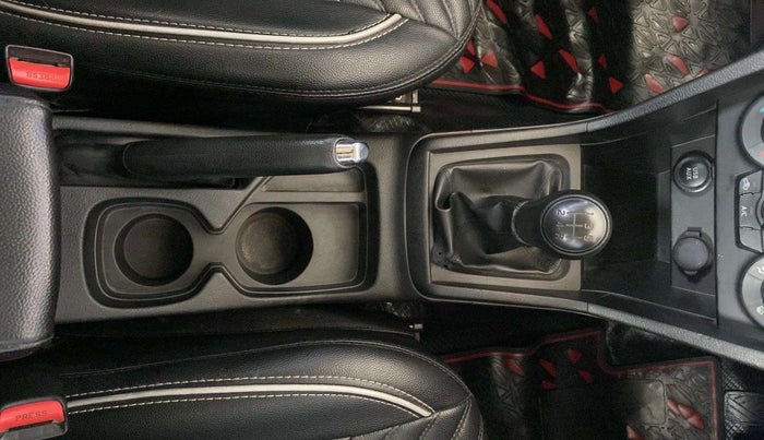 2021 Maruti Vitara Brezza LXI, Petrol, Manual, 32,298 km, Gear Lever