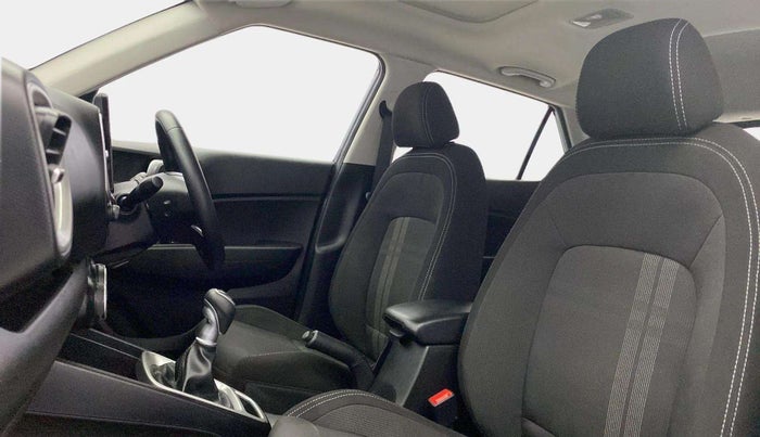2021 Hyundai VENUE SX 1.0 TURBO IMT, Petrol, Manual, 21,739 km, Right Side Front Door Cabin