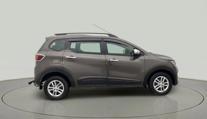 2022 Renault TRIBER RXT, Petrol, Manual, 15,249 km, Right Side View