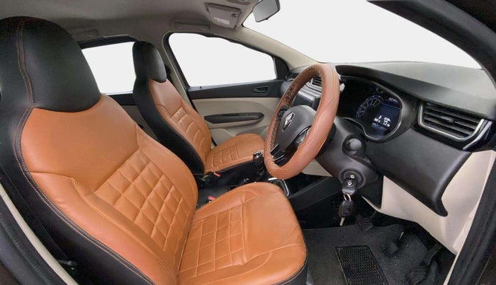 2022 Renault TRIBER RXT, Petrol, Manual, 15,249 km, Right Side Front Door Cabin