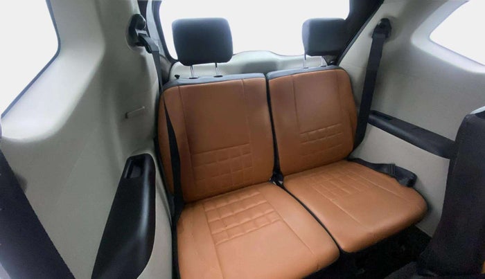 2022 Renault TRIBER RXT, Petrol, Manual, 15,249 km, Third Seat Row ( optional )
