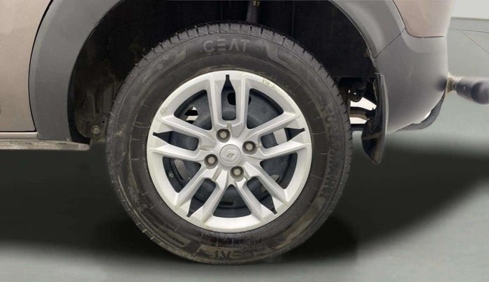 2022 Renault TRIBER RXT, Petrol, Manual, 15,249 km, Left Rear Wheel